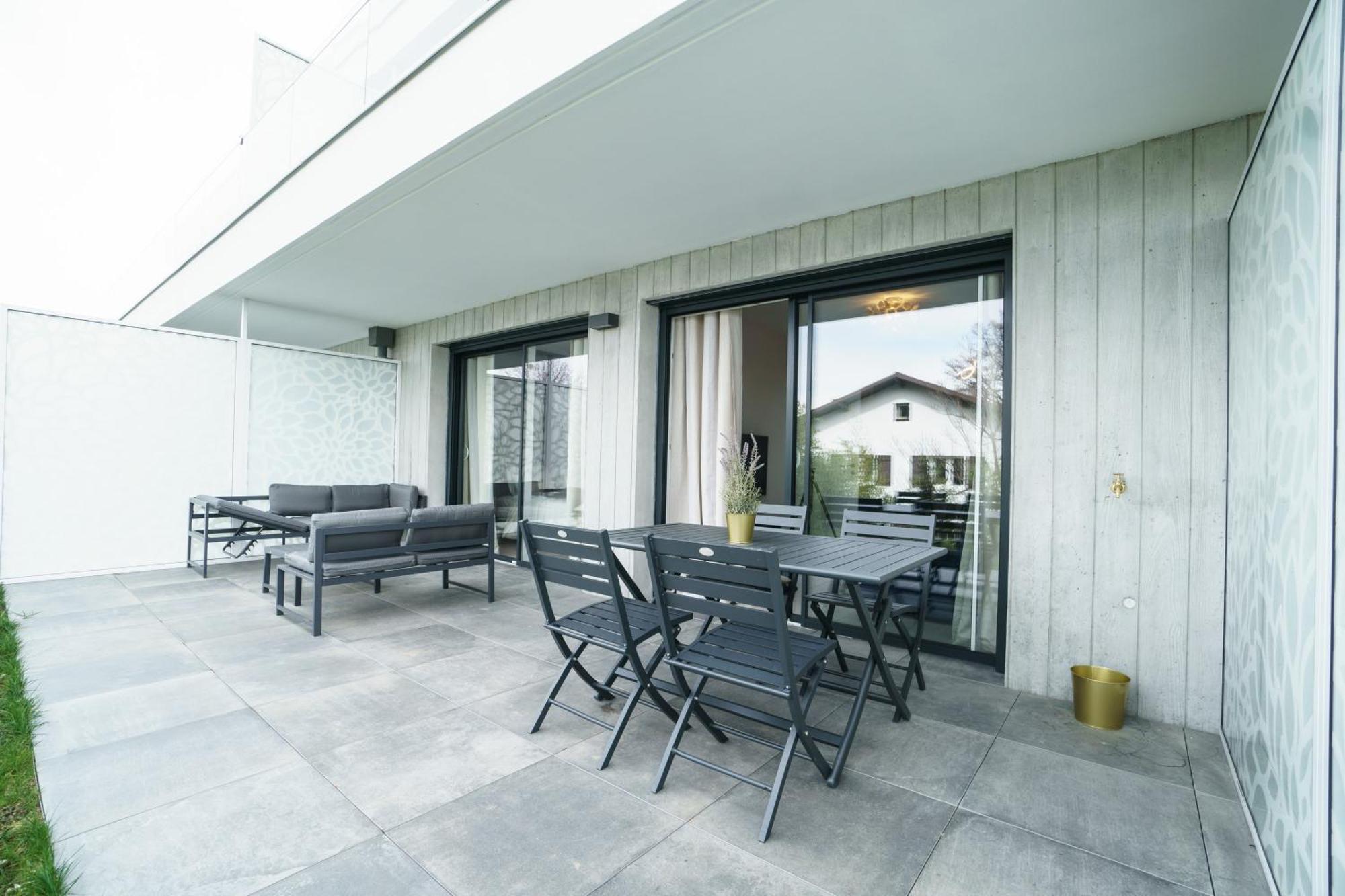Royal Park Lake View Apartment Εβιάν-λε-Μπαιν Εξωτερικό φωτογραφία