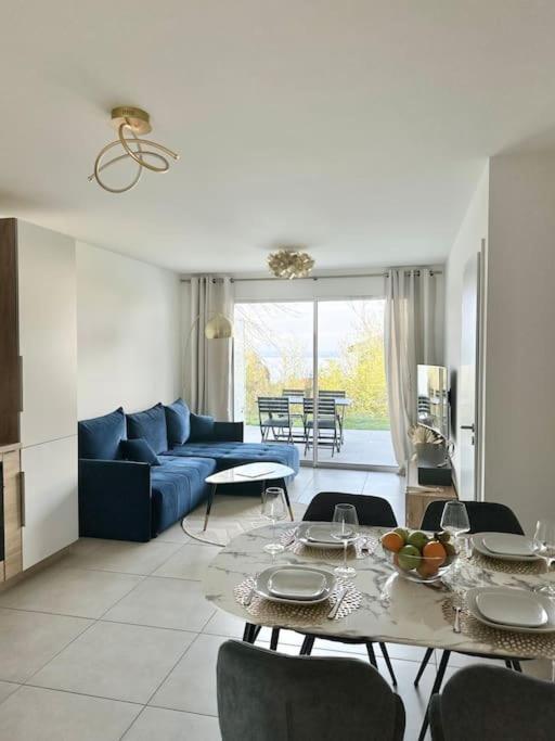 Royal Park Lake View Apartment Εβιάν-λε-Μπαιν Εξωτερικό φωτογραφία